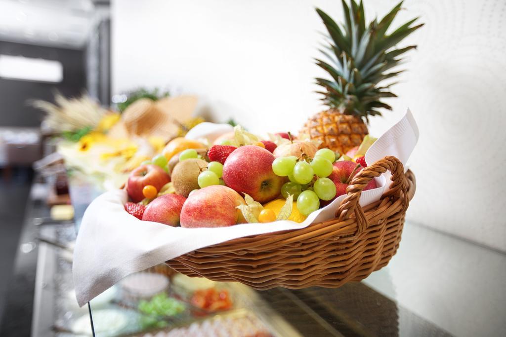 Tailormade Hotel Krone סארן מראה חיצוני תמונה