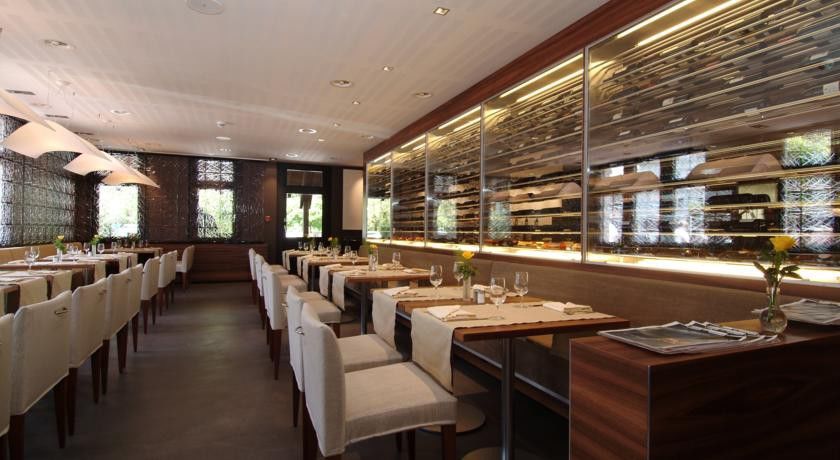Tailormade Hotel Krone סארן מראה חיצוני תמונה